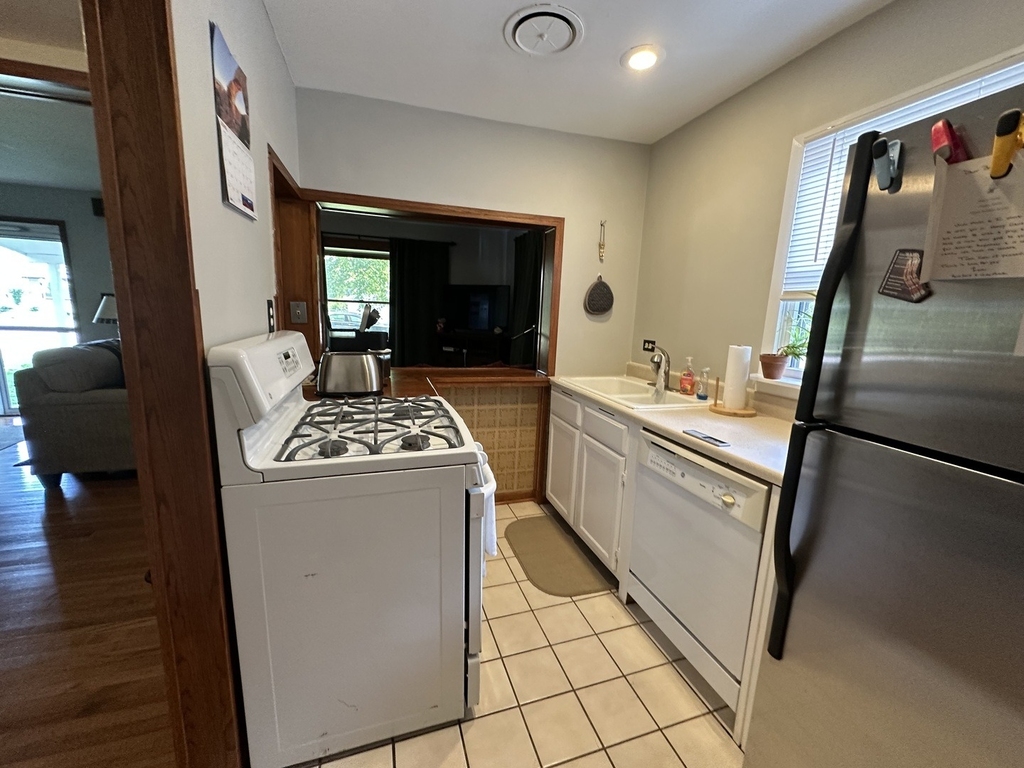 37 S Heather Drive - Photo 4