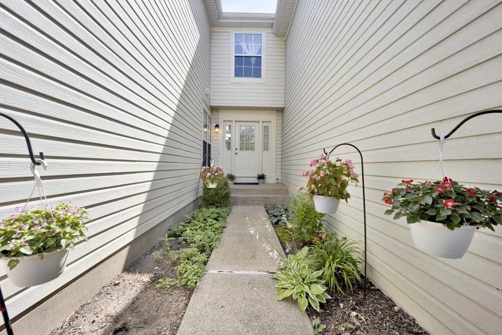 2164 Seaver Lane - Photo 1