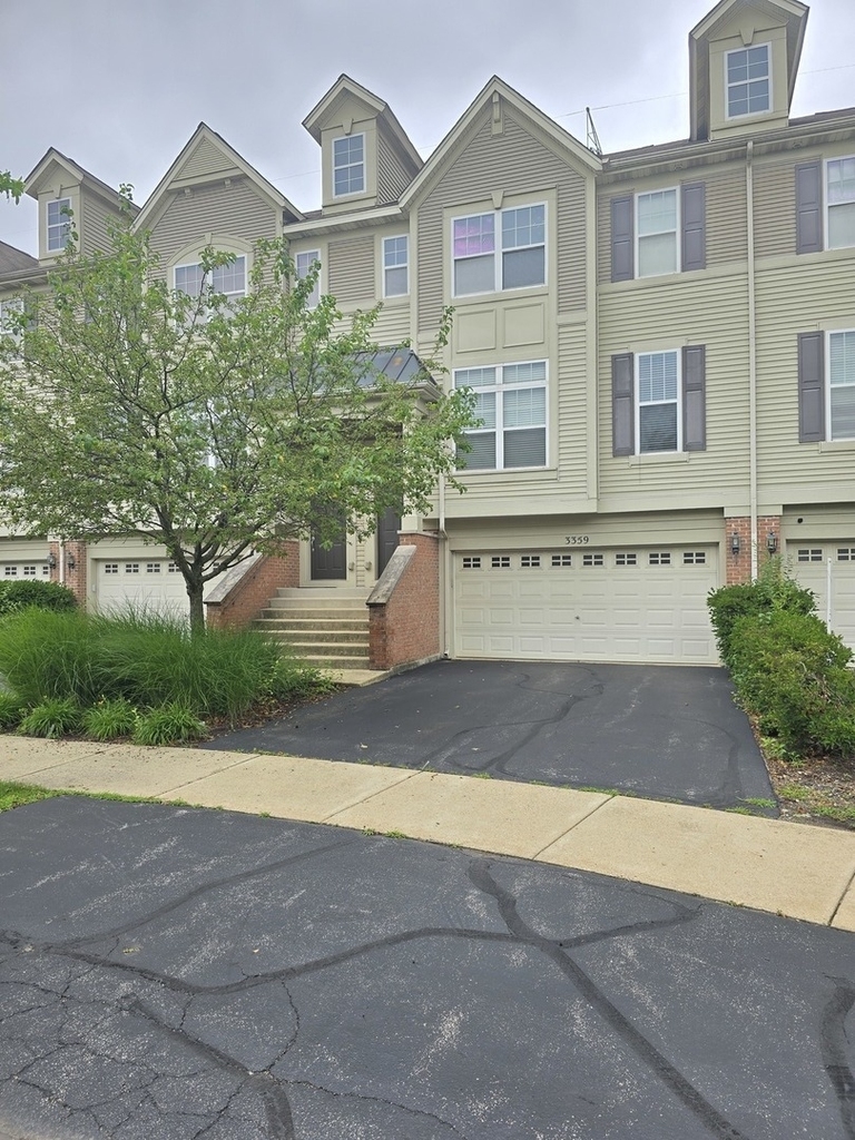 3359 Kentshire Circle - Photo 0