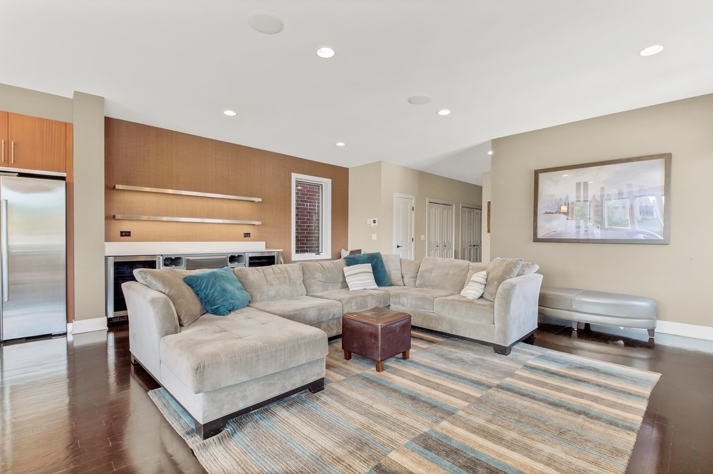 1500 W Huron Street - Photo 19