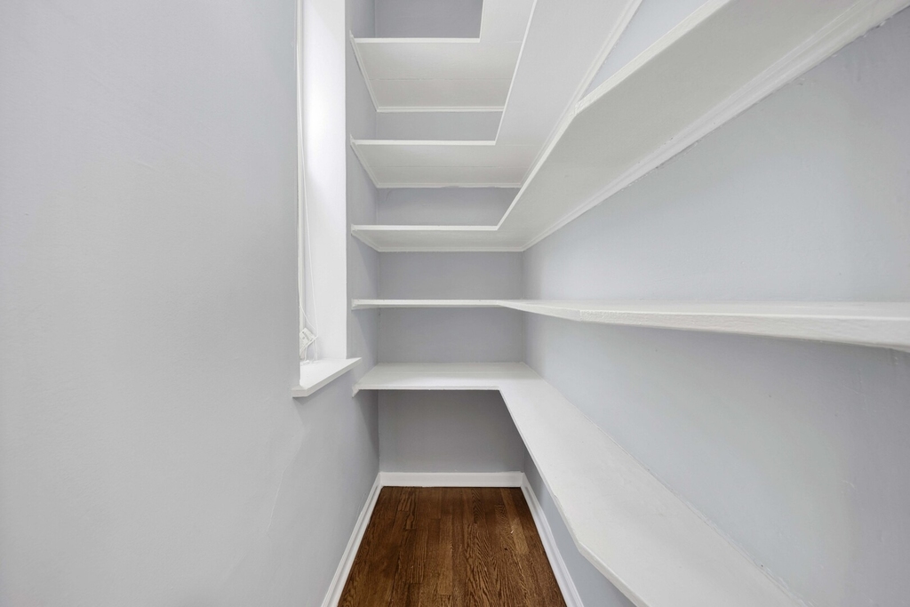 3340 S Carpenter Street - Photo 9
