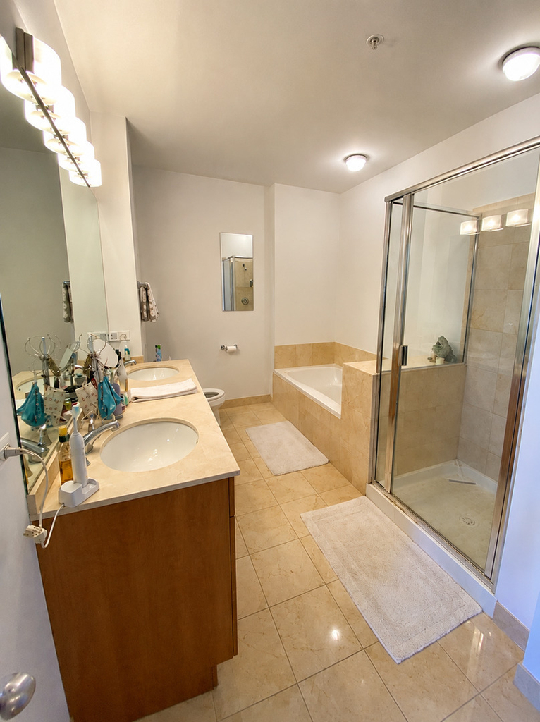 565 W Quincy Street - Photo 8