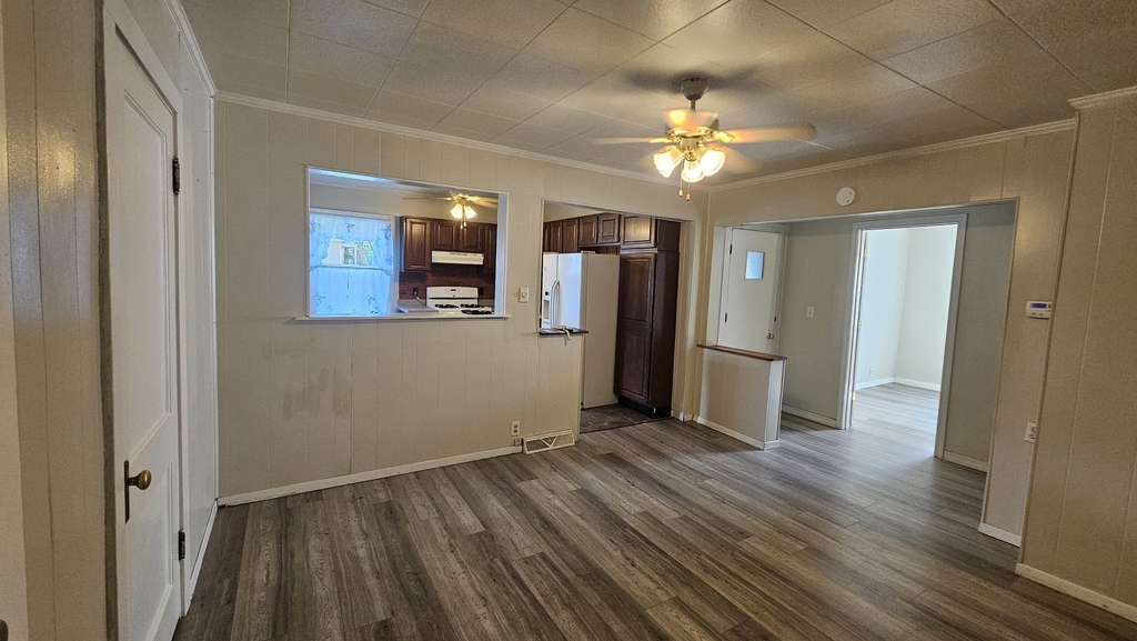 301 N 1st Street - Photo 7