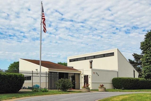 1605 E Central Road - Photo 6
