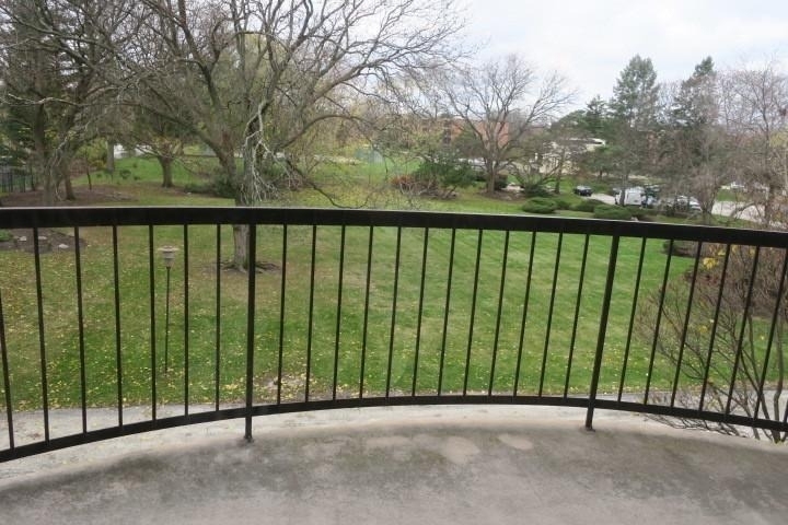 1605 E Central Road - Photo 8
