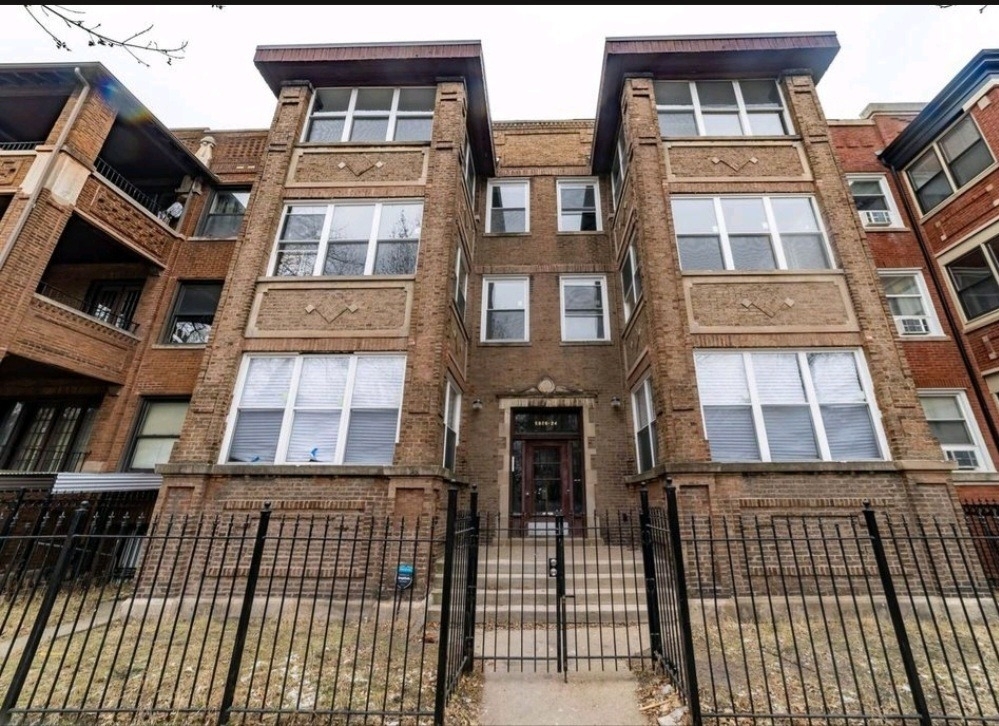 5824 S Michigan Avenue - Photo 0