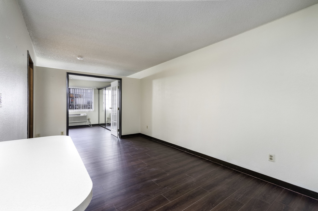 3305 Sunset Avenue - Photo 9