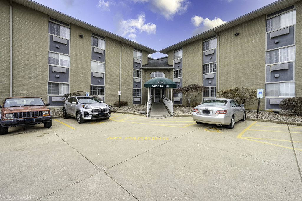 3305 Sunset Avenue - Photo 0