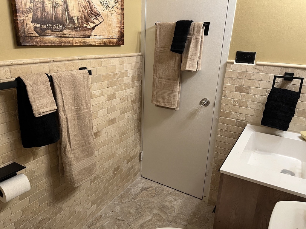 1550 N Lake Shore Drive - Photo 18