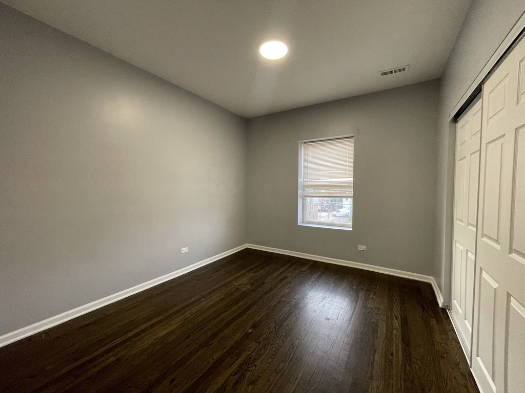 3935 W Division Street - Photo 1