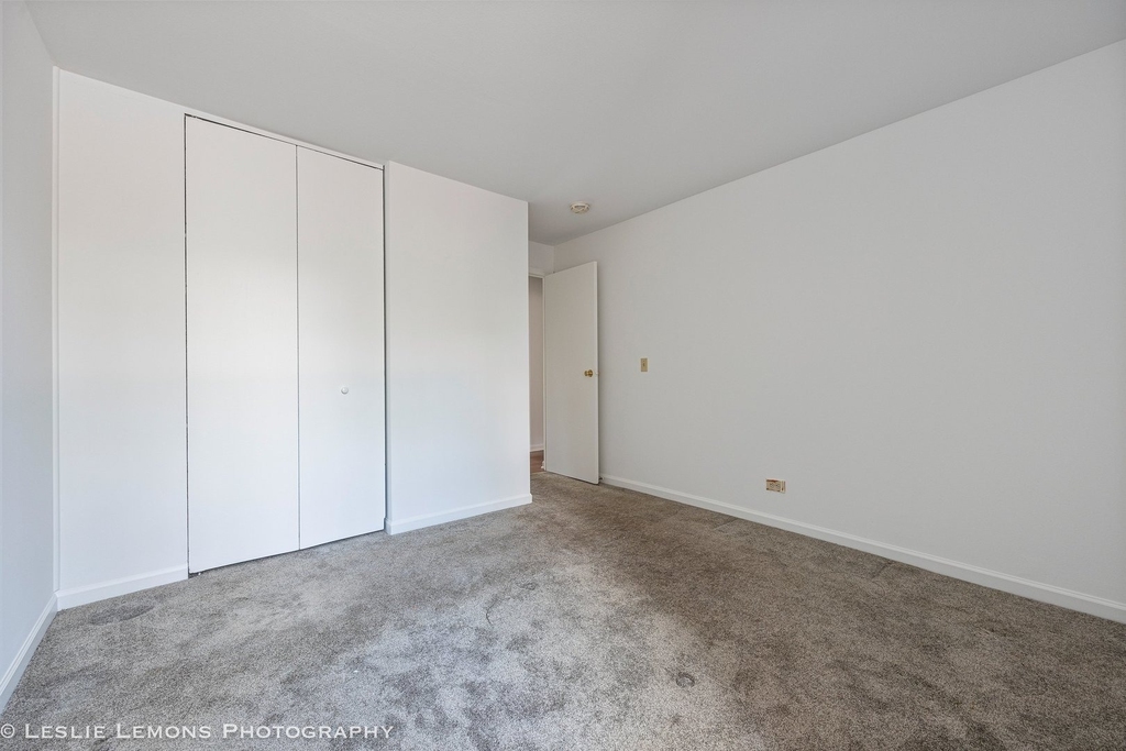 6004 E Lake Drive - Photo 13