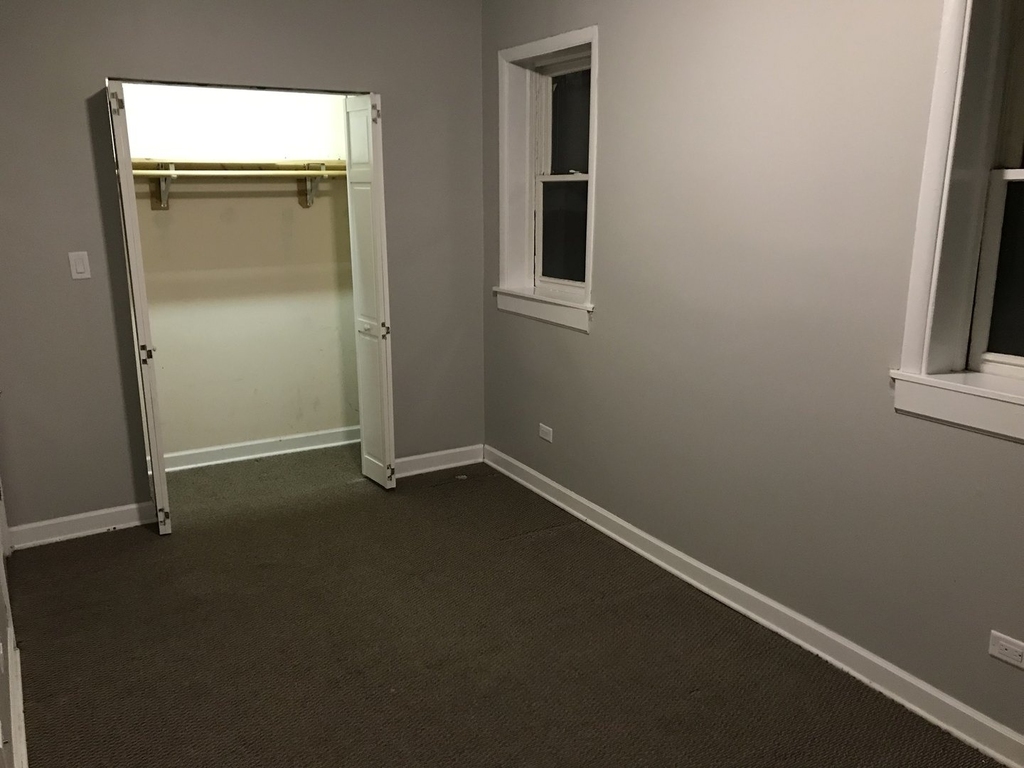 1921 W Evergreen Avenue - Photo 5