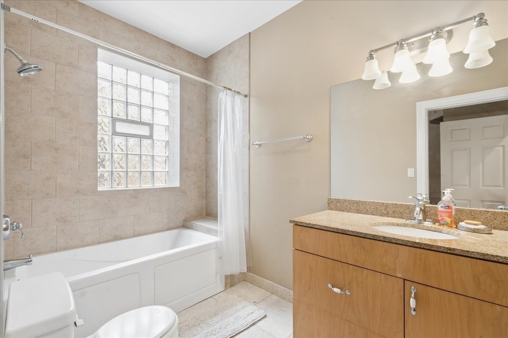 4220 S Champlain Avenue - Photo 13