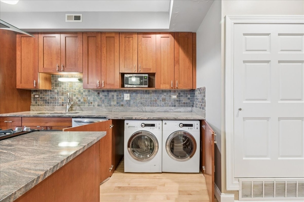 4220 S Champlain Avenue - Photo 11