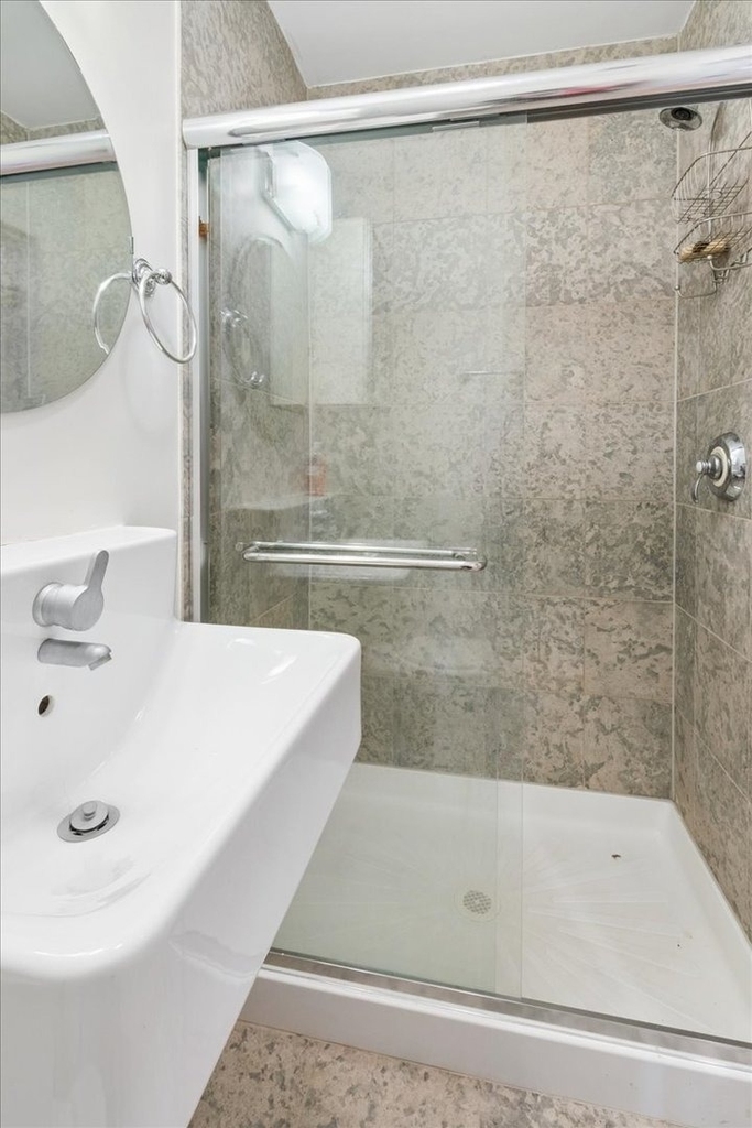 4220 S Champlain Avenue - Photo 14