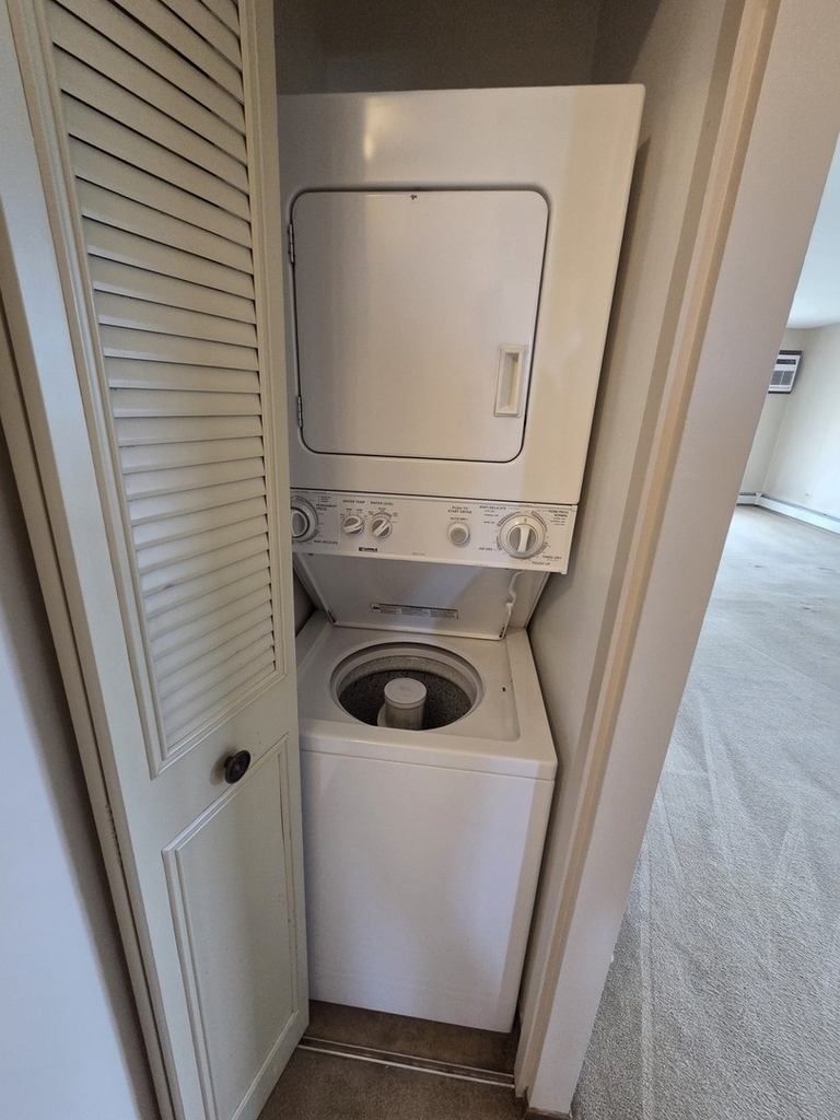 301 Gregory Street - Photo 12