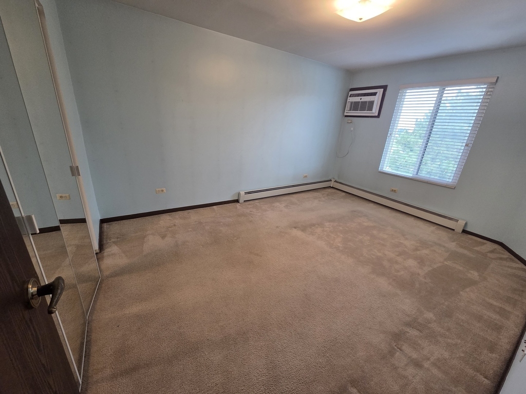 301 Gregory Street - Photo 10