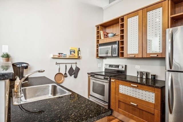 807 Church Street - Photo 4