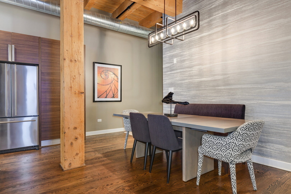 154 W Hubbard Street - Photo 3