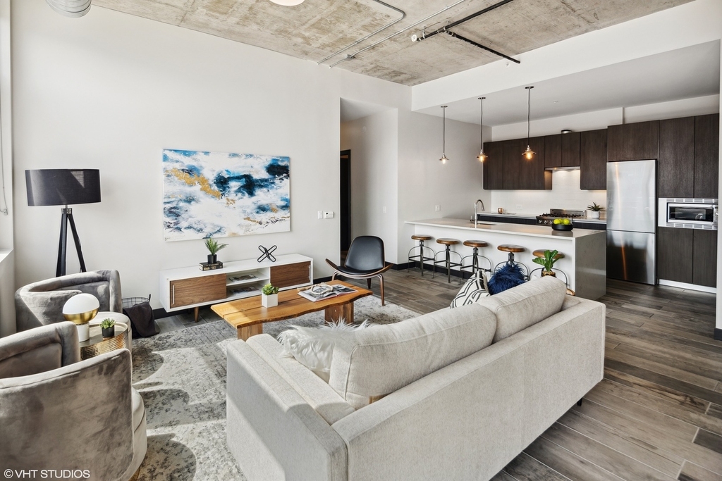 171 N Aberdeen Street - Photo 6