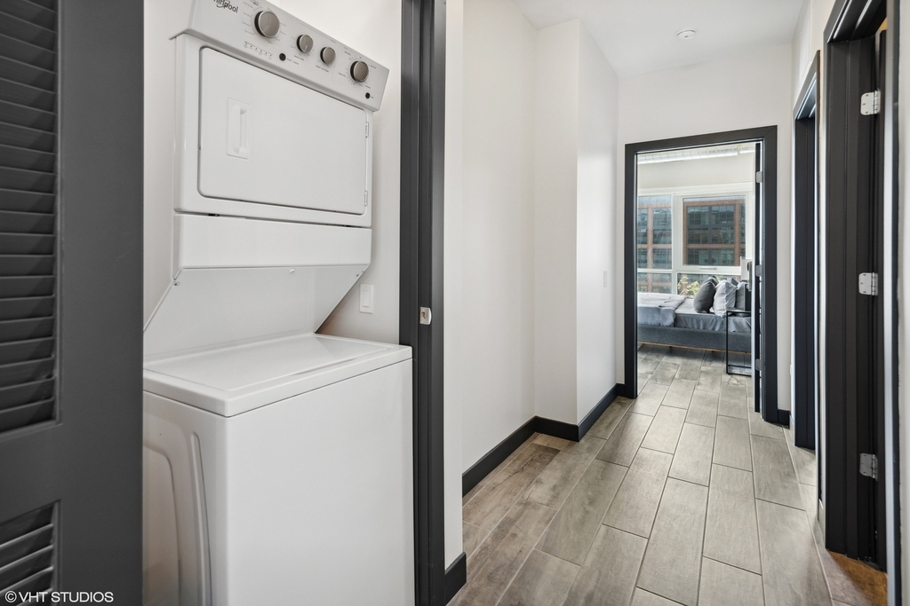 171 N Aberdeen Street - Photo 11