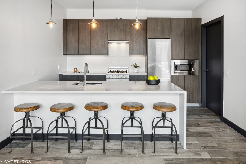 171 N Aberdeen Street - Photo 7