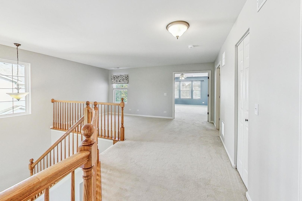 3211 S Ronan Drive - Photo 16