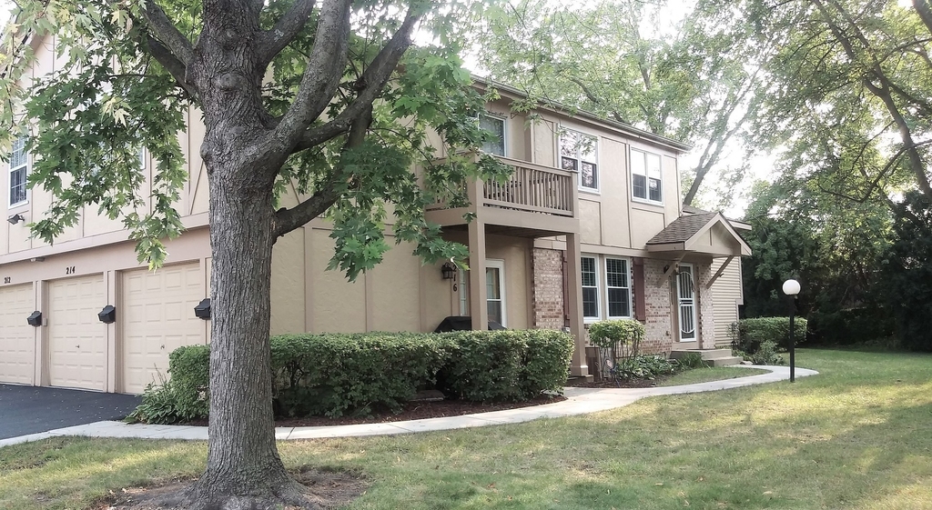 214 Redwood Court - Photo 11