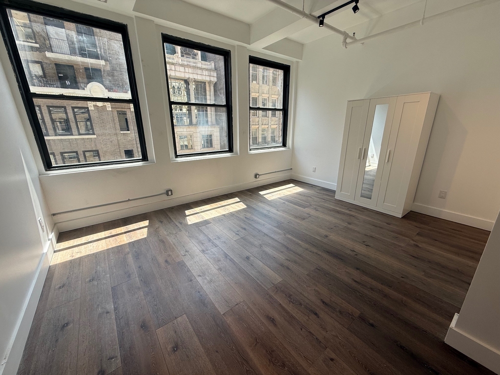255 West 36th Street - Photo 0