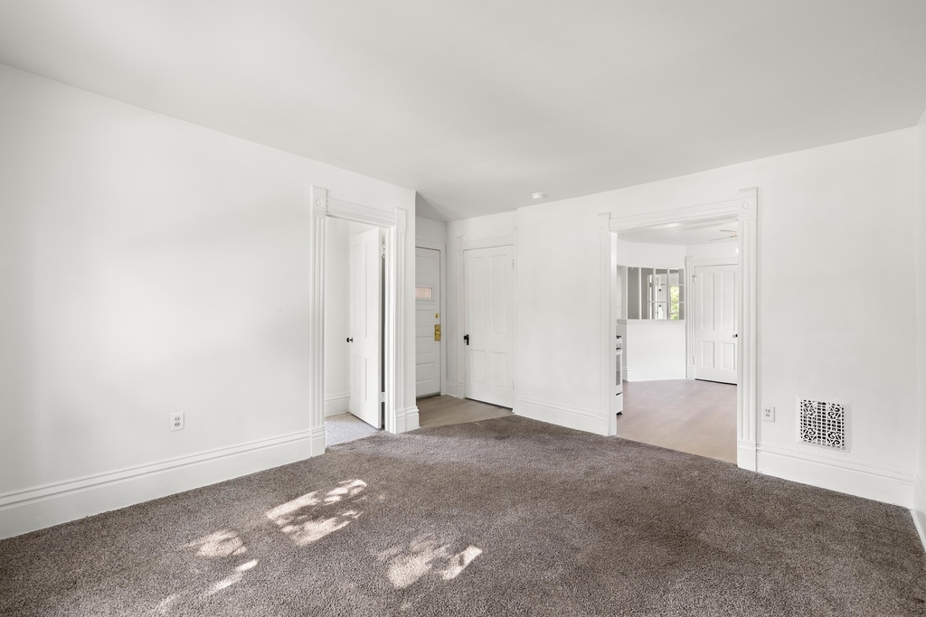 601 S Jefferson Street - Photo 6