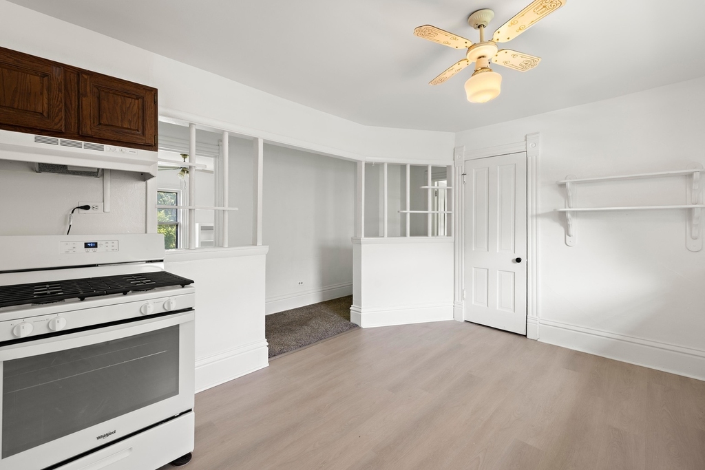 601 S Jefferson Street - Photo 3