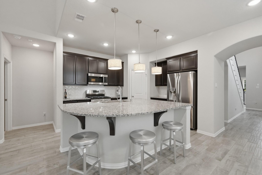10602 Wagner Street - Photo 8