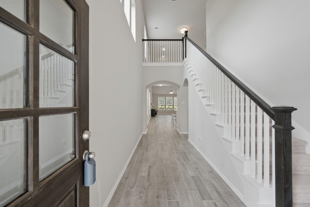 10602 Wagner Street - Photo 2