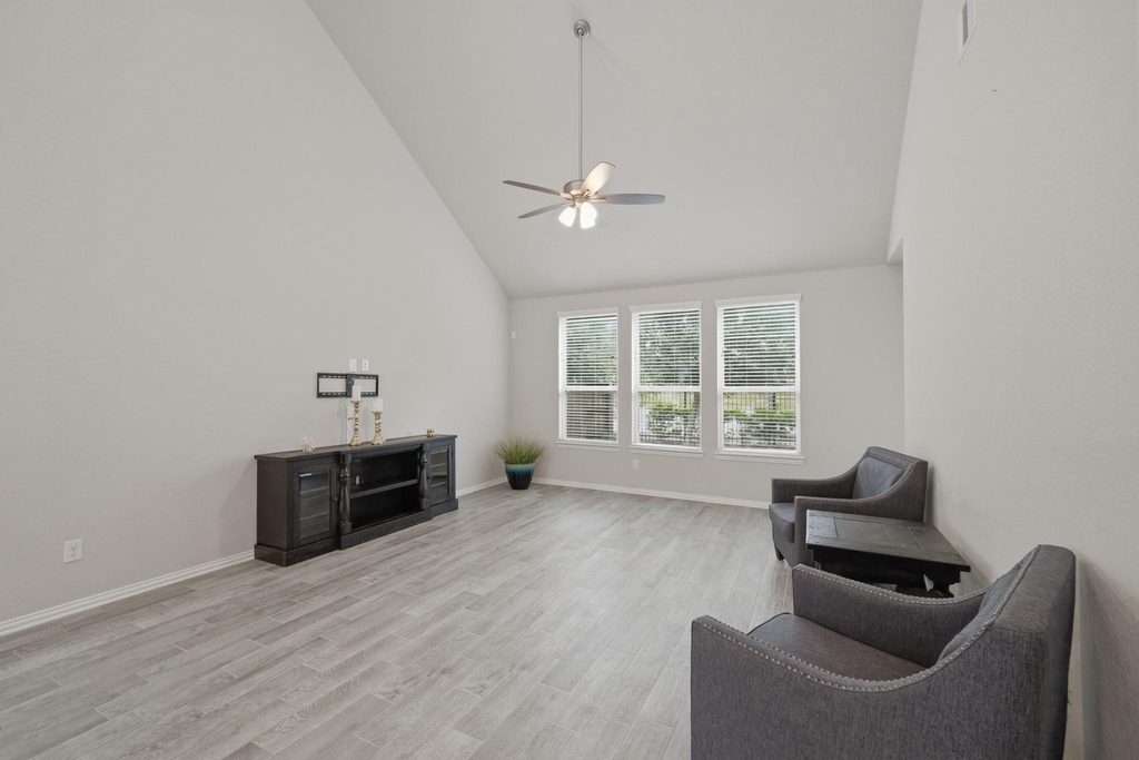 10602 Wagner Street - Photo 33