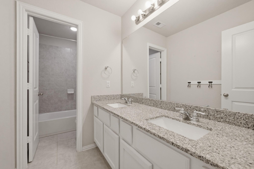 10602 Wagner Street - Photo 32