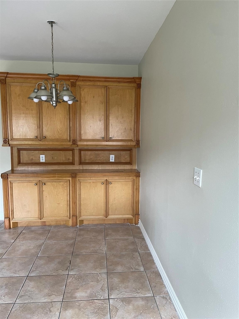 1401 11th Street - Photo 3