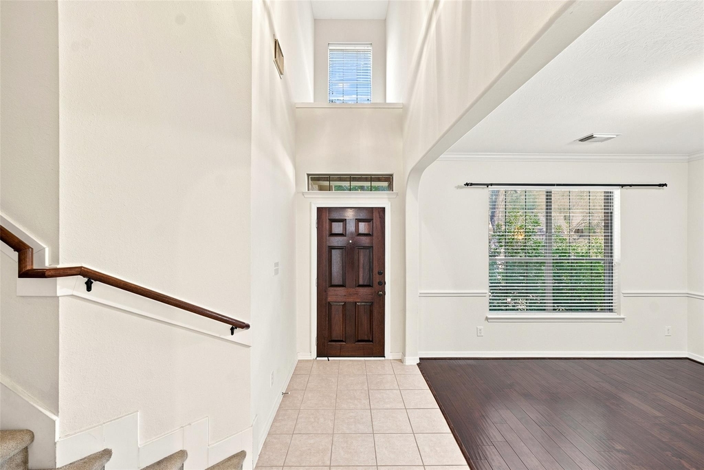 5214 Barleycorn Lane - Photo 2