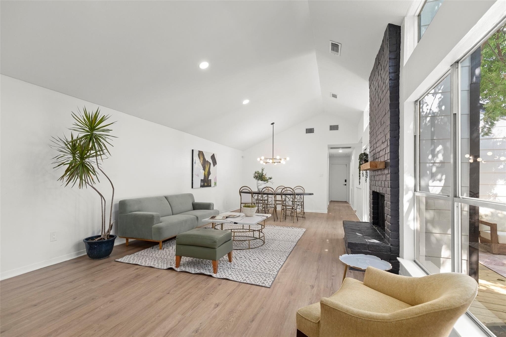 2019 Wilcrest Drive - Photo 1