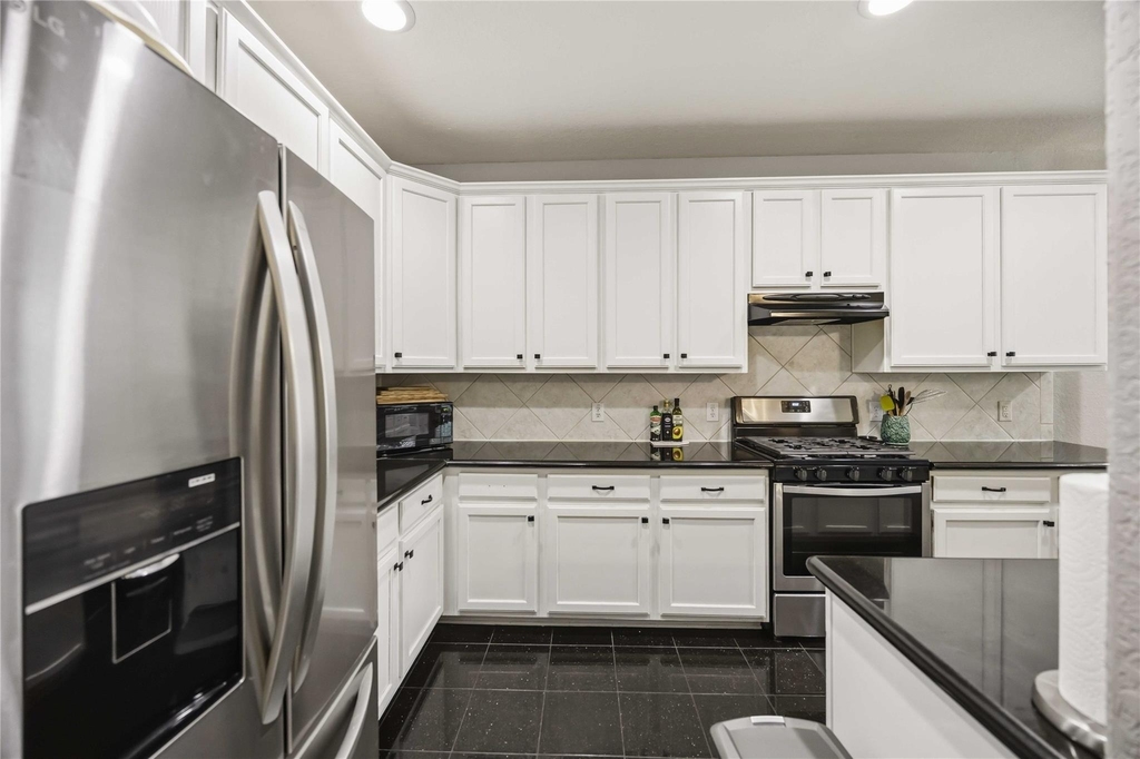 3711 Hill Family Lane - Photo 9