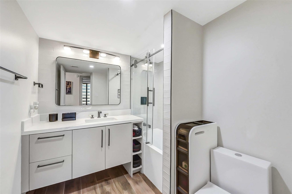 1111 Caroline Street - Photo 13