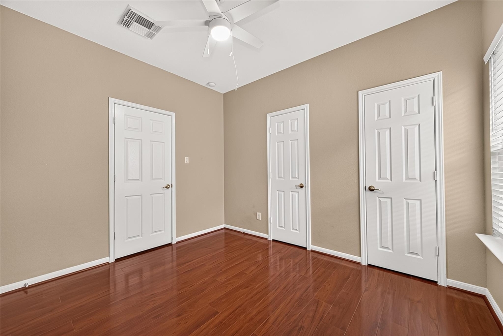 3223 Legends Creek Drive - Photo 18