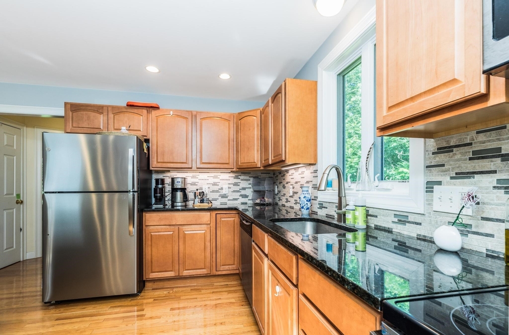 12 Woodside - Photo 4
