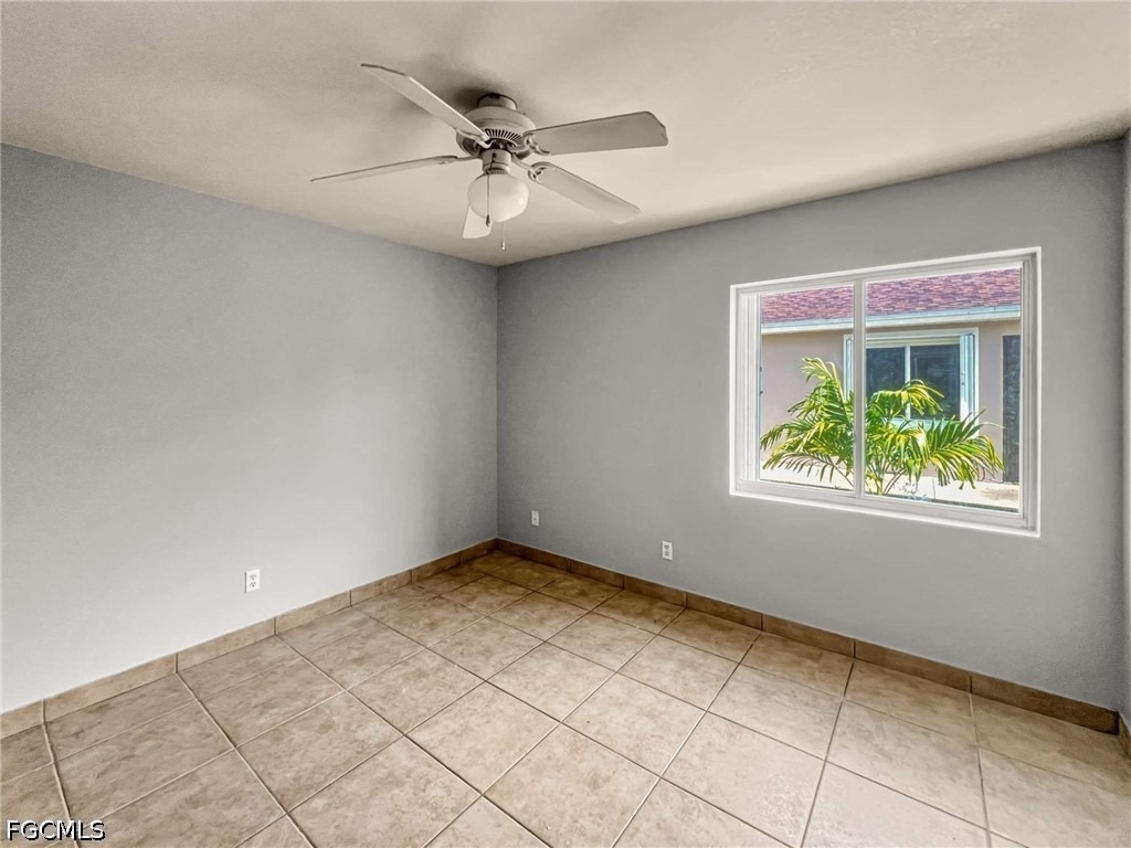 1321 Se 8th Avenue - Photo 11