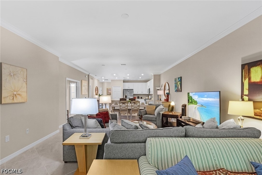 15120 Cortona Way - Photo 11