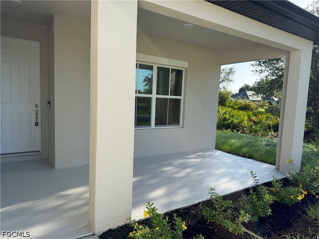 2714 47th Street W - Photo 2