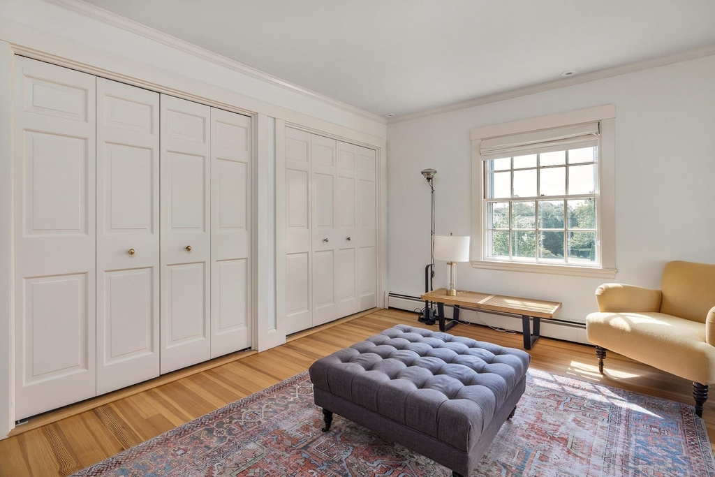910 Central - Photo 27