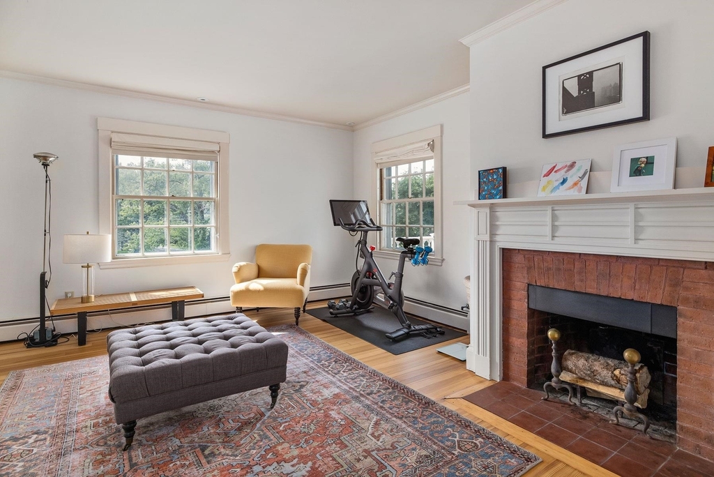 910 Central - Photo 26