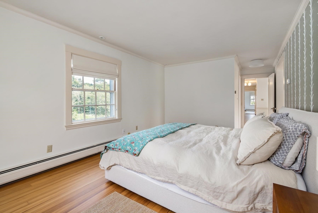 910 Central - Photo 29