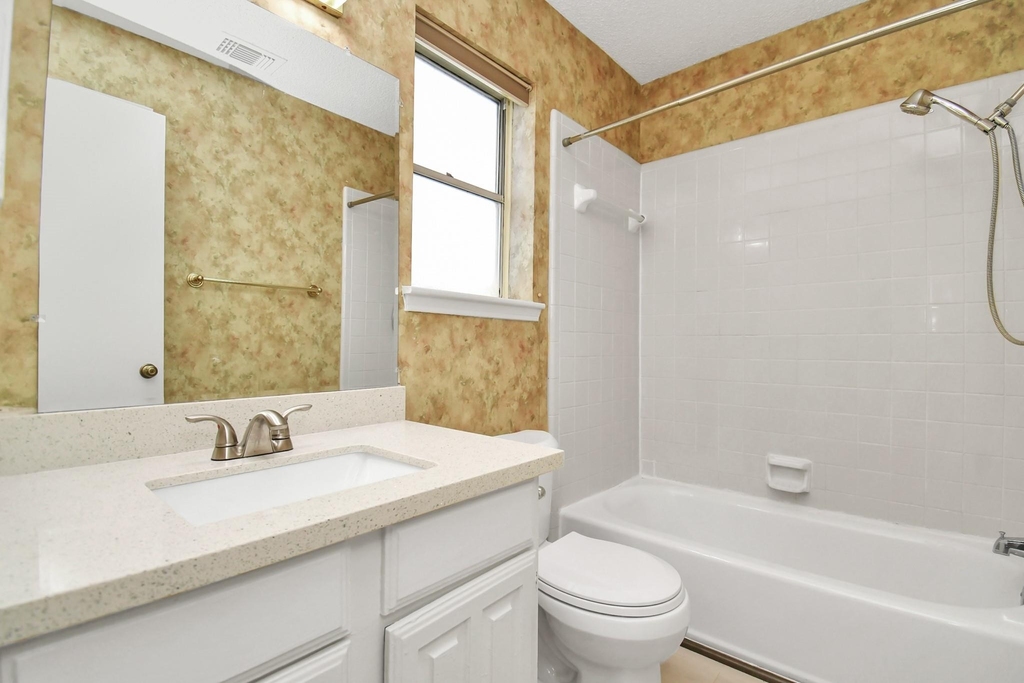 12400 Brookglade Circle - Photo 25