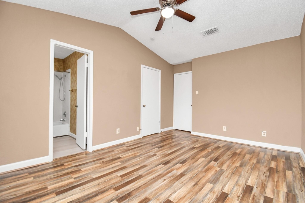 12400 Brookglade Circle - Photo 23